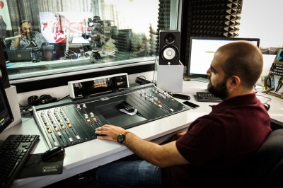 شبكات الشباب المتوسطي 11